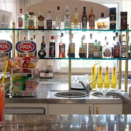 Hotel Roma Residenza Cervia Extérieur photo