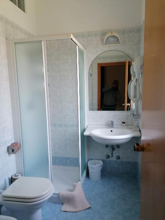 Hotel Roma Residenza Cervia Extérieur photo